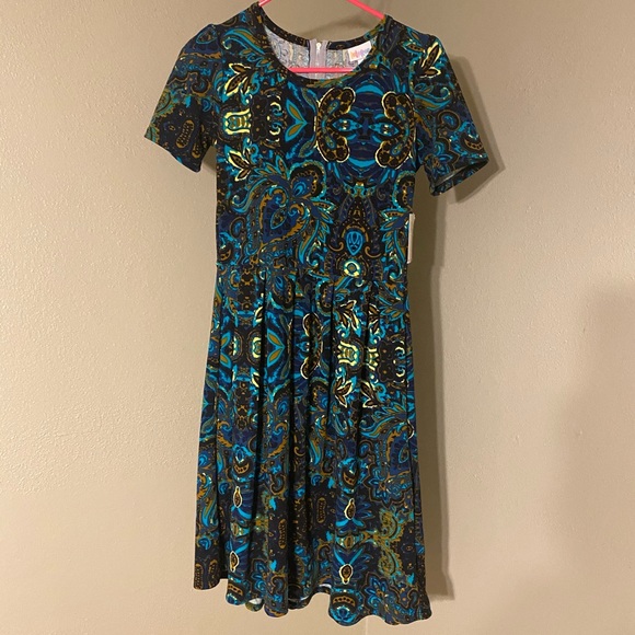 LuLaRoe Amelia Dress - Picture 1 of 3